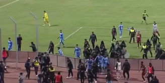 Confusão após empate de clubes bolivianos terminou com 17 expulsos