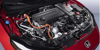 O Honda Prelude 2026 tem dois motores: um a gasolina e um elétrico, que trabalham em conjunto controlados pelo sistema E-CVT.