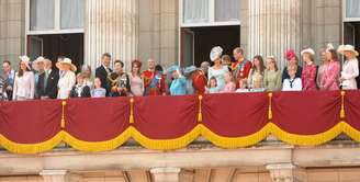 Tradicional aparição na varanda do Palácio de Buckingham poderá ser suspensa 