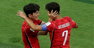 Seleção Sul-Coreana durante partida contra a Tchéquia