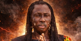 O bruxo ganês Nana Kwaku Bonsam