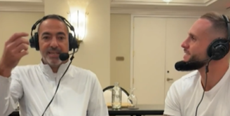 Youri Djorkaeff durante entrevista para o After Foot
