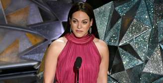 Daniela Vega no palco do Oscar: atriz transexual chilena roubou a cena no maior prêmio de Hollywood.