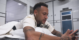Neymar mostrou bastidores de sua rotina em publicação no YouTube