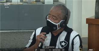 Ex-jogador e ídolo do Botafogo manda bandeirinha "lavar uma roupa" por não concordar com decisão da profissional