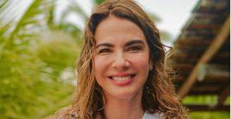 Luciana Gimenez está feliz com novo namorado Reprodução Instagram