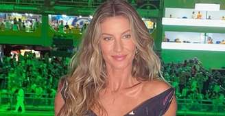 Gisele Bündchen surge ruiva e irreconhecível para capa da Vogue; veja