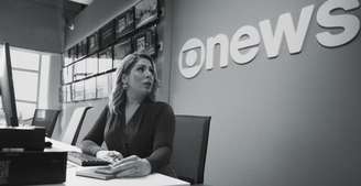 Daniela Lima em imagem de campanha institucional do Grupo Globo