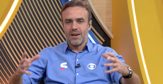 Roger Flores durante estreia do Botafogo