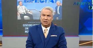 Ao vivo, Sikêra Jr. choca ao revelar valor de seu salário na RedeTV!