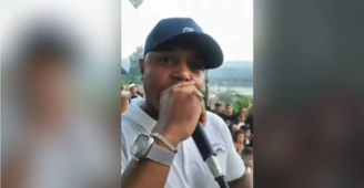 Polícia Civil de São Paulo prendeu o cantor de funk conhecido como MC Urubuzinho, na Zona Leste de SP