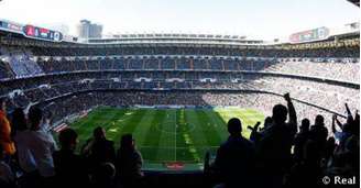Real Madrid recebe o Barcelona no Estádio Santiago Bernabéu (Divulgação)