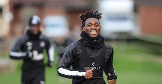 O ganês Christian Atsu