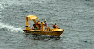 Ocorrência foi registrada por outros passageiros do navio e compartilhada nas redes sociais; a identidade da família em questão não foi divulgada