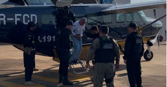 Tuta, chefão do PCC, foi transferido nessa quarta (15) de Brasília para São Paulo, sob forte esquema de segurança