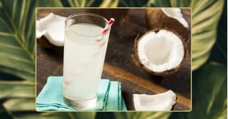 Refrescante e natural: a água de coco é a base perfeita para criar drinks leves e cheios de sabor no verão!