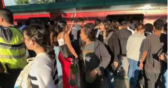 Falha provoca transtorno para passageiros na Linha 9–Esmeralda.