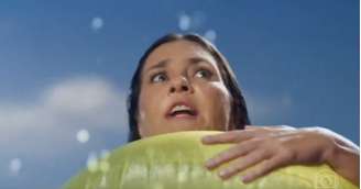 'Mania de Você' afunda junto com a personagem Mércia (Adriana Esteves)