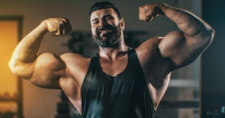 Fisiculturista Vito Pirbazari morreu aos 44 anos em treino na esteira