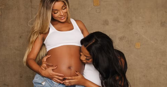 Ludmilla e Brunna Gonçalves compartilham foto com bebê Zuri no colo; veja