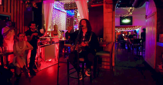 Nick Souza lança clipe de 'Vai Que Vai' mesclando R&B e funk