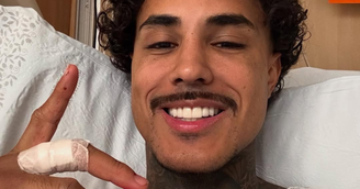 MC Livinho é internado na UTI após acidente