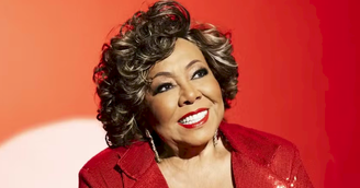 Carro da cantora Alcione é roubado no Rio