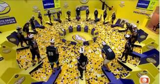 Prova do Líder é interrompida no 'BBB 26' após Solange Couto se machucar.