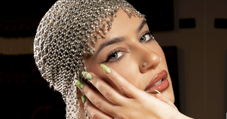 Clau apresenta 'a1', segundo single de seu aguardado álbum de estreia