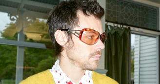 Harry Styles: com 'Aperture' artista caminha para terceiro Nº1 no Reino Unido