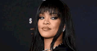Rihanna e a curiosa restrição de guarda-chuvas