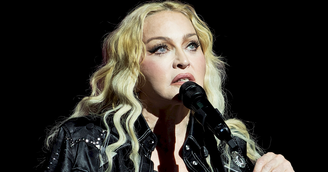 Madonna faz show surpresa nos EUA e apresenta músicas inéditas