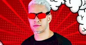 Israel Lopes, o 'Oh Blogueiro', troca bastidores da TV pelo pagode da Bahia