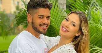 Zé Felipe: veja a reação do cantor após coro para Virginia durante show