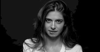 Daniela Aedo revive nostalgia em turnê no Brasil