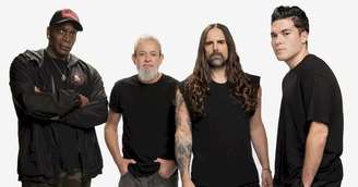 Sepultura escolhe Pacaembu para adeus monumental