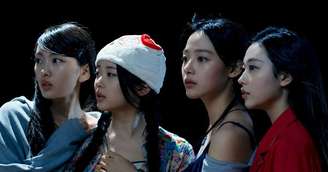 Com apenas quatro membros, NewJeans confirma comeback