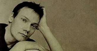 William Orbit, produtor de clássicos de Madonna e Blur, morre aos 69 anos