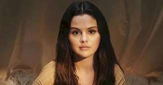 Selena Gomez se pronuncia após ser processada com sua mãe por suposta fraude milionária