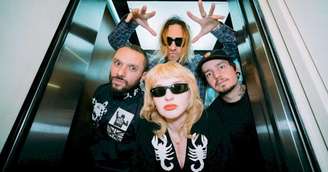 Deb and The Mentals abre shows do Foo Fighters no Brasil e apresenta novo EP “STUCK”
