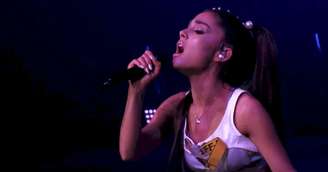 Ariana Grande obtém permissão judicial para identificar hackers que vazaram músicas inéditas