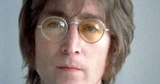 John Lennon admitiu dificuldade em tocar solo de guitarra marcante dos Beatles