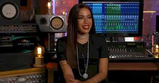 Anitta dispara no ‘Estrelas da Casa’: “Não fico guardando as minhas palavras!”