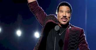 Lionel Richie é internado em uma UTI após show nos EUA
