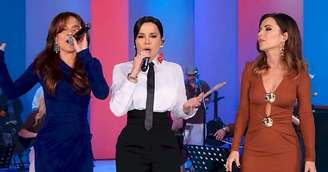 Sandy canta sucesso de Marília Mendonça com Maiara e Maraisa