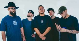 Os Colombinos transformam viagem entre amigos em “Avião”, single que anuncia novo EP