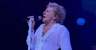 Rod Stewart se recupera de cirurgia cardíaca