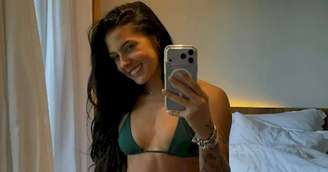 Ana Castela curte dia de sol e compartilha momentos com fãs nas redes sociais