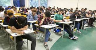 Estudantes fazem vestibular da Fuvest