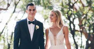 O zagueiro Trent Sainsbury, de 30 anos, é casado com sua filha, Elissa Sainsbury